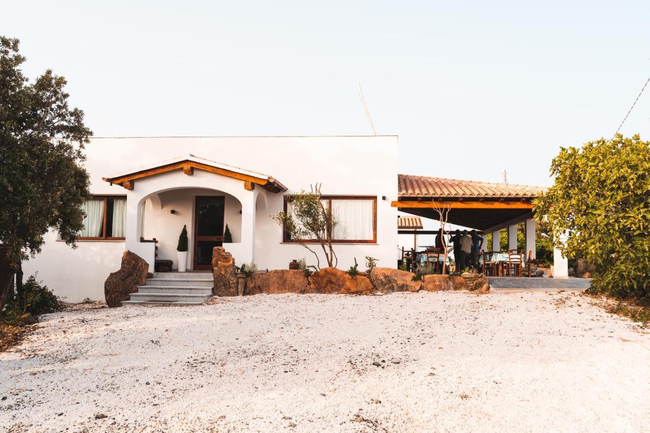 Agriturismo Irghitula Posada  Eksteriør bilde